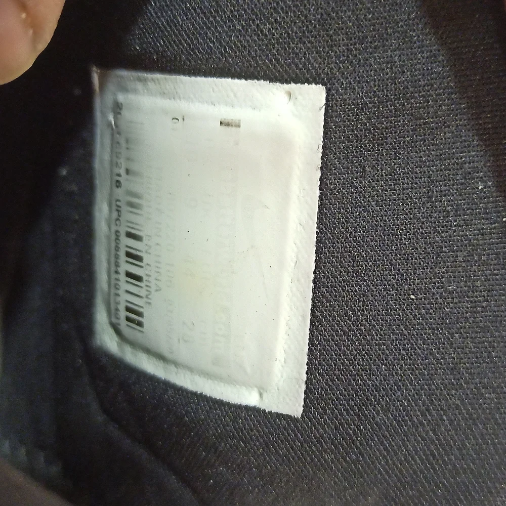 Nike LeBron James  13 Horror Flick Hypebeast. - Picture 5 of 12